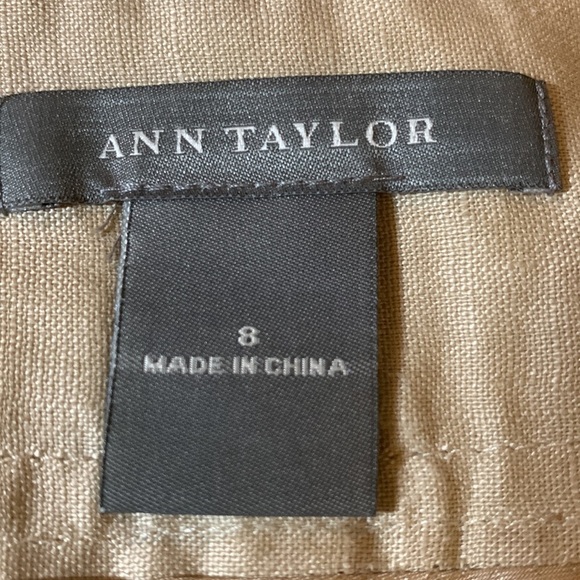 Ann Taylor 100% Linen Skirt, hidden side zipper, 2 front pockets, good condition - Picture 4 of 5